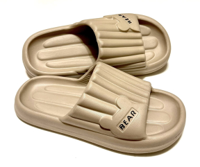 Женские шлепанцы 111