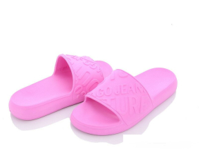 Женские шлепанцы 250